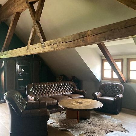 Altbau Zimmer In Аніф Екстер'єр фото