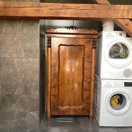Altbau Zimmer In Аніф Екстер'єр фото